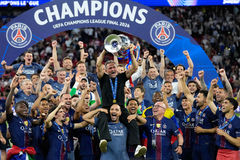 '이강인 벤치' PSG, 승부차기 혈투 끝 아스널 꺾고 UCL 2연패