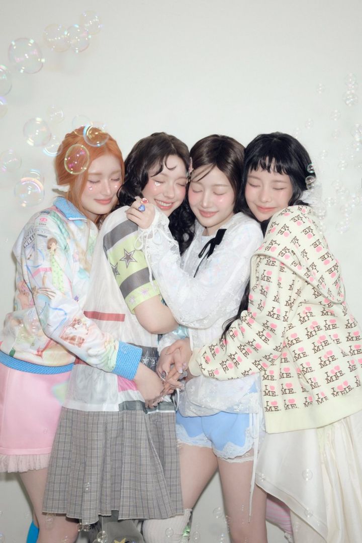 피프티피프티, 당당해졌습니다…'라이크 어 버블'