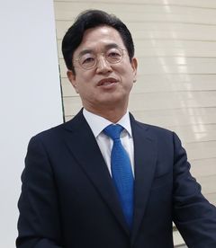 허태정 "무너진 민생·시정 살려낼 기회…한표로 꼭 심판"