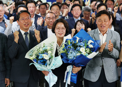 추미애 경기도지사 당선 확실…첫 여성 광역단체장 탄생