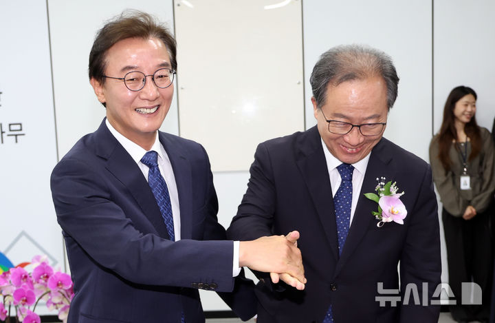 부산시장-부산교육감 당선인 첫 인사