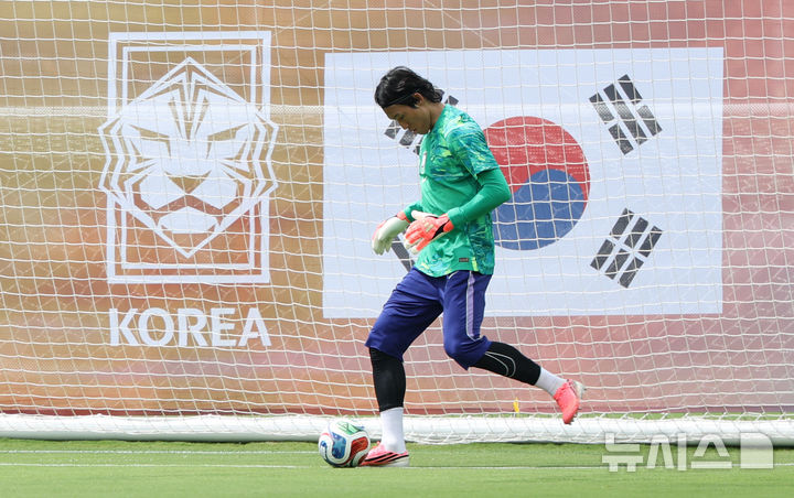 대한민국 빌드업의 시작, 김승규의 발밑