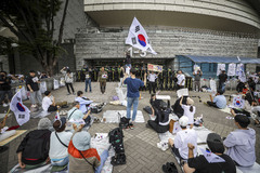 변호사단체, '투표용지 부족' 조치 촉구…"선관위 해체해야"