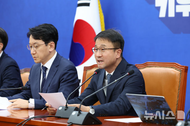 與 "'투표지 부족' 8일 국조요구서…'선관위 견제' 개헌 검토"(종합)
