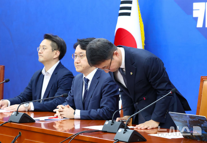 한병도 원내대표, "재선거 요구, 선거무효소송 법원 결정 지켜봐야" [뉴시스Pic]
