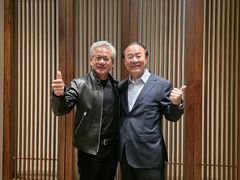 [현장]전영현 삼성전자 부회장 "젠슨 황 엔비디아와 HBM5·파운드리 등 중장기 협력 논의"