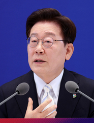 이 대통령, 오늘 7번째 기자회견…개각·연임 개헌·공소 취소 등 언급 주목