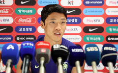 '카타르 영웅' 황희찬 "4년 전 포르투갈전처럼 또 좋은 장면 나왔으면"