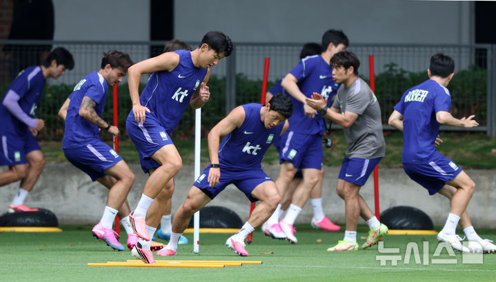 축구대표팀의 힘찬 훈련