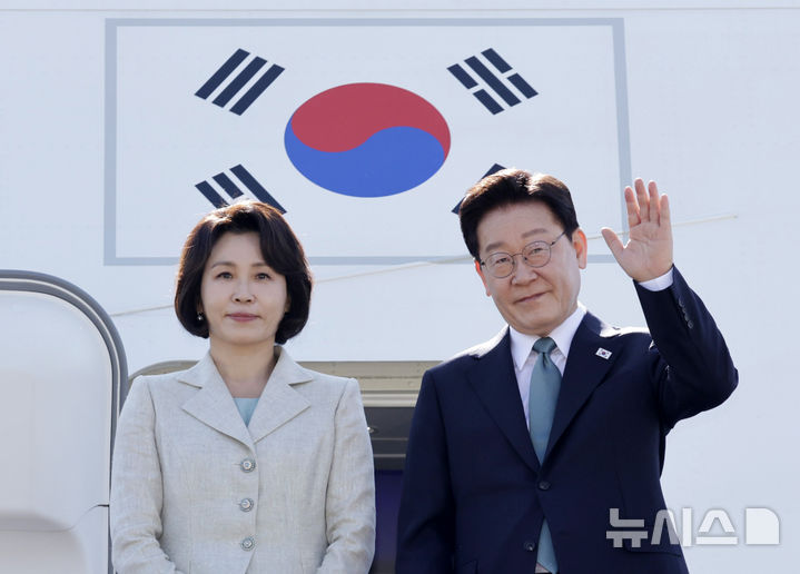 이재명 대통령, 벨기에로 출국 '벨기에·EU·이탈리아·교황청 방문 후 G7정상회의 참석' [뉴시스Pic]