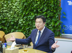 [인터뷰]무투표 당선 임병택 시흥시장 "시민 섬길 것"