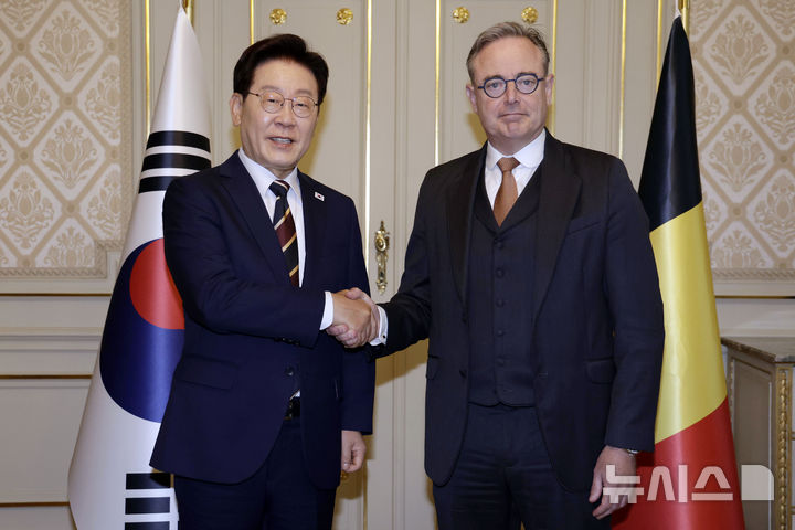 이재명 대통령, 유럽 순방 첫 방문지 브뤼셀에서 한·벨기에 정상회담 [뉴시스Pic]