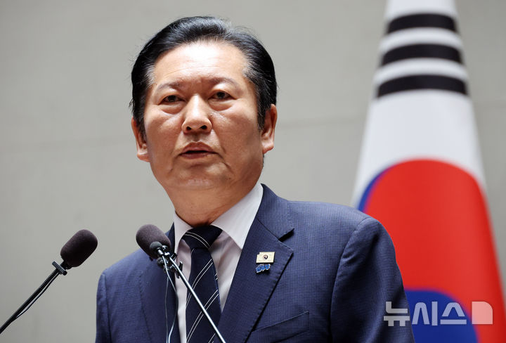 정청래, 의원총회서 李 대통령 어록 소개하며 단결 강조 [뉴시스Pic]
