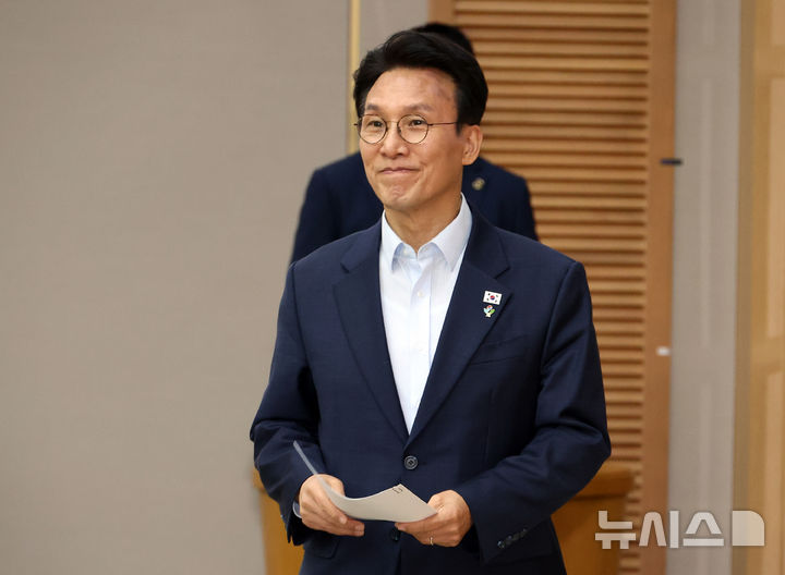 김 총리, 농어촌 기본소득 현장 찾아 "선순환 마중물…꼭 성공시켜야"(종합)