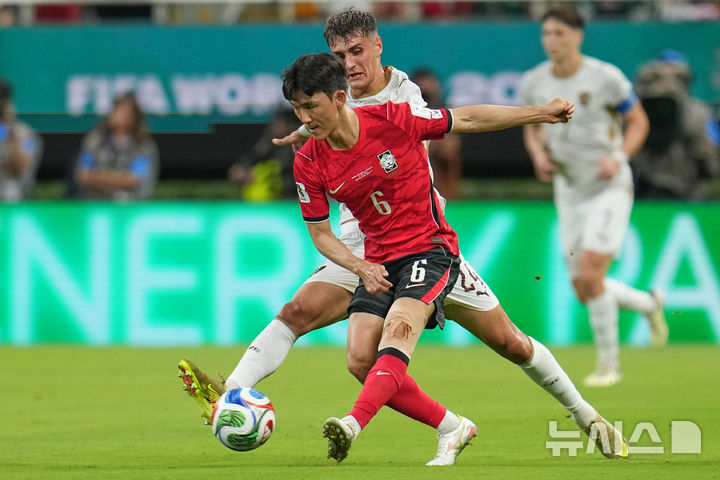한국 축구, 멕시코와의 맞대결 준비 및 카보 베르데의 월드컵 첫 경기