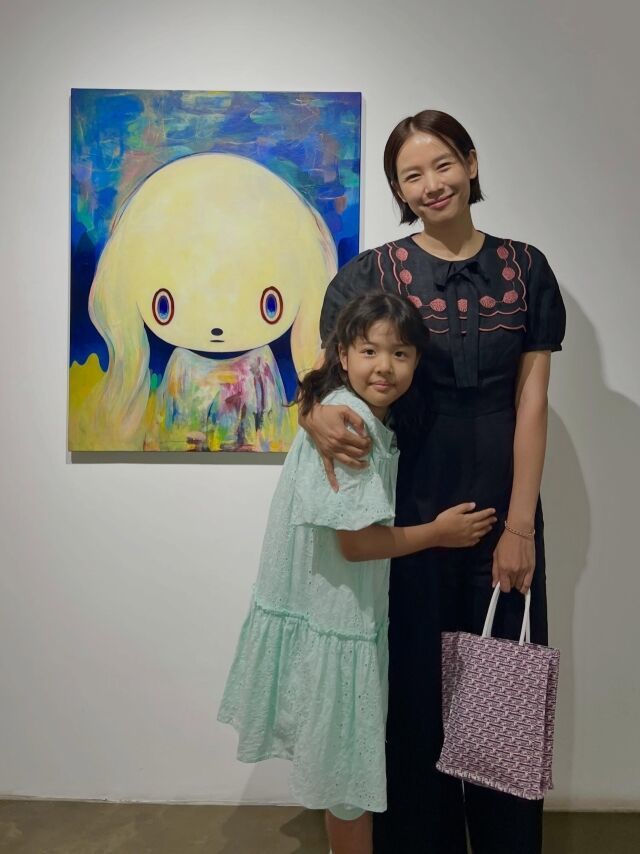 완전 똑같이 생겼네…조윤희, 딸과 함께 붕어빵 근황