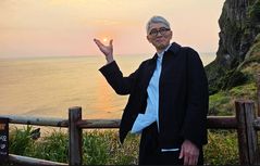 '고독한 미식가' 고로상, 제주에…일본 관광객 마음 잡는다