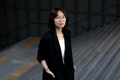최은미 "사랑이란 감정에 한 번쯤 의문을 품었으면 해요" [문화人터뷰]