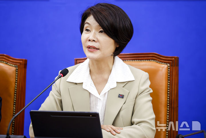 與한정애 "K-스틸법·대미투자특별법 이번 주 시행…韓기업 글로벌 도약 뒷받침"