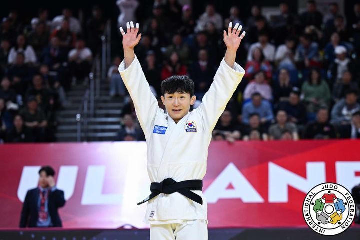 유도 김찬녕 동메달, 프로야구 LG의 역전승과 손흥민의 포지션 변화