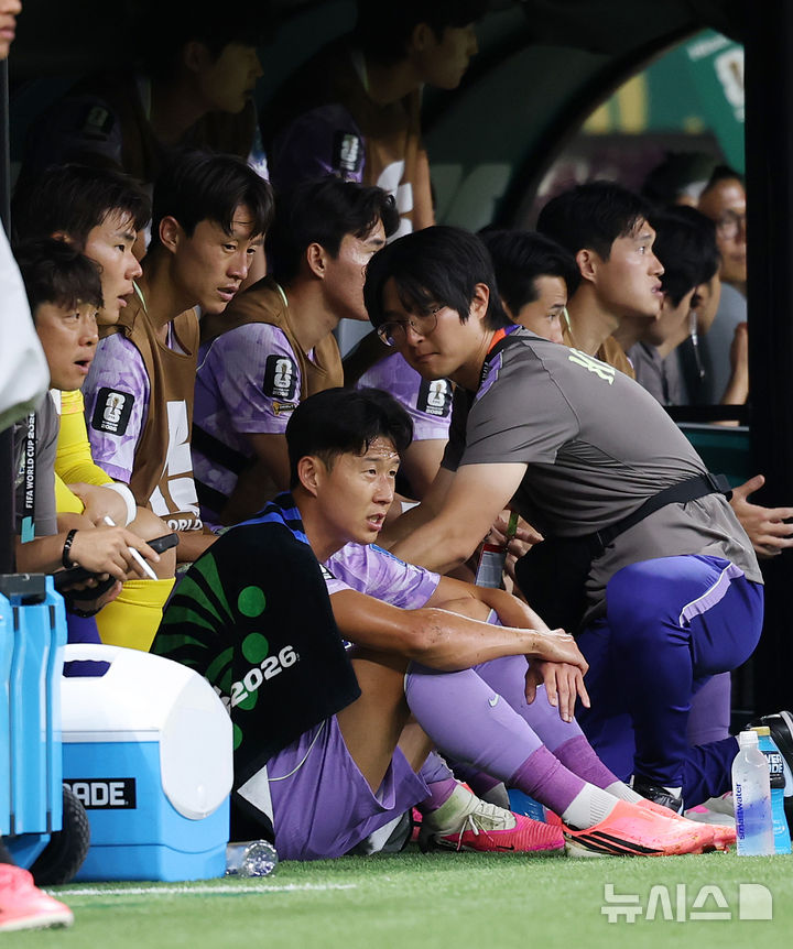 한국 축구대표팀, 멕시코전 패배 후 회복 훈련과 가족과의 휴식으로 재충전