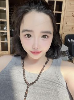 박봄, 소속사와 결별 후 근황…청순해진 분위기