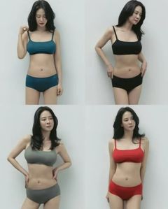 송지효 45살 맞아? 속옷 화보서 드러난 놀라운 몸매