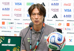 이제 일본 응원해야…'조 3위' 홍명보호, 또다시 경우의 수 직면