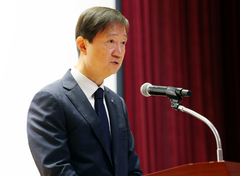 이찬진, 軍 장병들에 "차입 투자 지양하고 올바르게 급여 관리" 당부