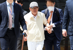 합수본, 신천지 이만희 구속 후 첫 소환…최측근도 참고인 조사(종합)