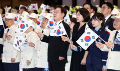 이재명 대통령, 6.25 76주년 기념식…"평화의 한반도 만들 것" [뉴시스Pic]