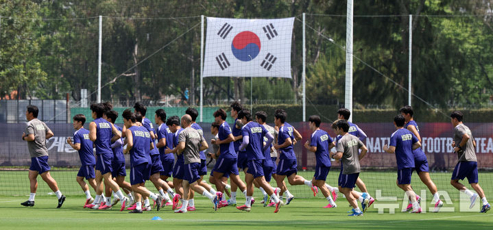 월드컵 32강행 여부 결정 앞두고...