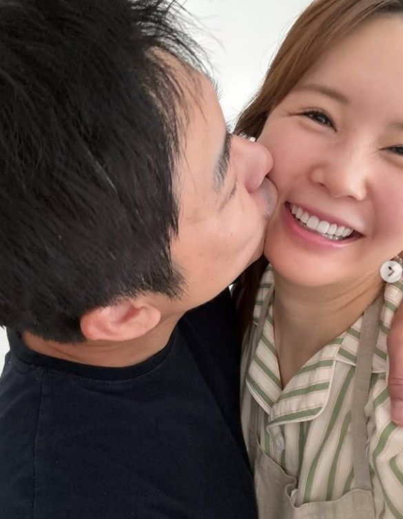 장영란, 남편에 볼 뽀뽀 받았다…달달한 부부 일상