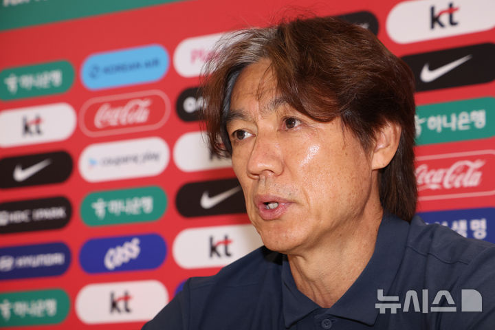 홍명보 감독, 32강 진출 실패 관련 입장 발표