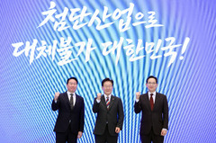 韓·美 반도체 팹 증설 경쟁 속…中 CXMT '6조 IPO' 돌입