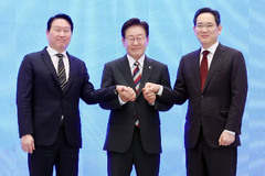 이 대통령, 반도체·AI 메가투자로 2년차 국정 드라이브…초격차 산업 강국 구상