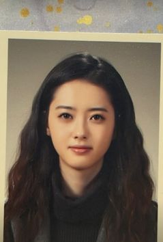 36세 고아라, 학생증인 줄…앳된 증명사진 공개 '동안 미모' 