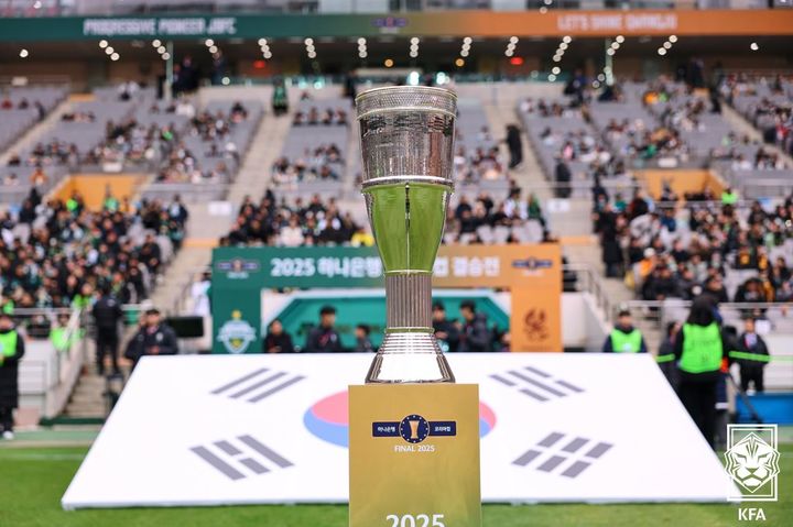 한국 축구와 야구의 새로운 도전, 혁신과 이벤트로 팬을 사로잡다