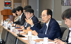 추경호 대구시장 주재 간부회의 '격식 없애고 실무' 강조