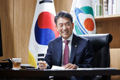 "주민 민원 들으러 갑니다" 카페로 간 예천군수