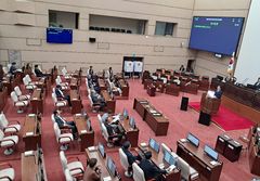 국힘, 경남도의회 의장단 이어 7개 상임위원장도 '독식'