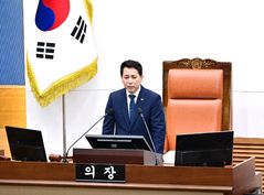 임만균 서울시의회 의장 "독단적 정책, 의회 문턱 못 넘는다"