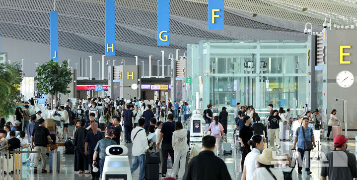 인천국제공항 누적 여객 10억명 달성
