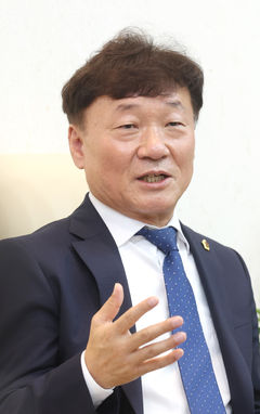 남종섭 경기도의회 의장 "임기 내 지방의회법 제정 실현"