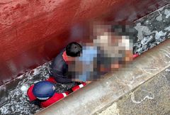 부산 감천항 부두서 60대 바다 빠져 중태