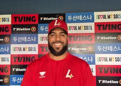 위기의 SSG에 상륙한 새 외인 아빌라 "후반기는 0에서 다시 시작"
