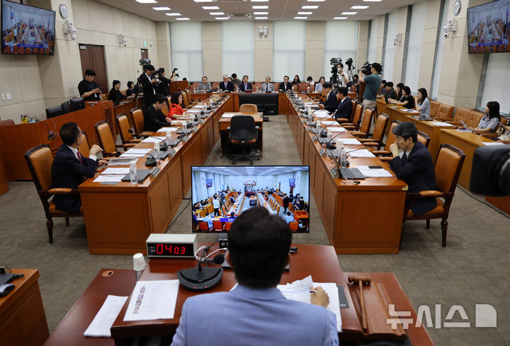 국조특위 전문가 간담회 개최…개헌·사전투표제 폐지 놓고 이견