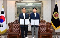 서울시의회 더불어민주당·국민의힘 전반기 원구성 합의