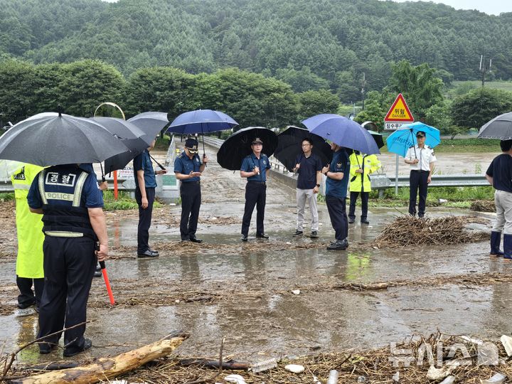 충북경찰, 미원면 폭우 피해 점검