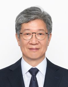 인하공전 12대 총장 '이 사람'…조우석 인하대 교수 취임